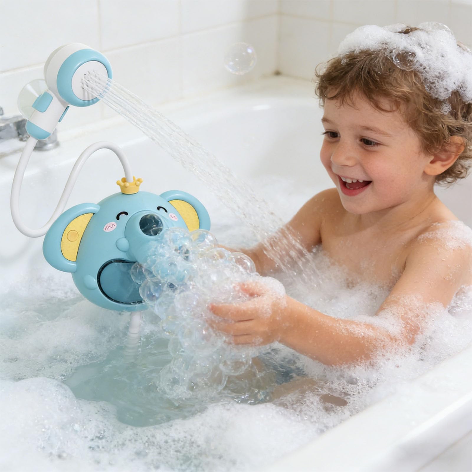 La creazione giocose con Un Elefante Giocattolo per la Vasca da Bagno incoraggia abitudini Lavaggio Positive nei Bambini Piccoli