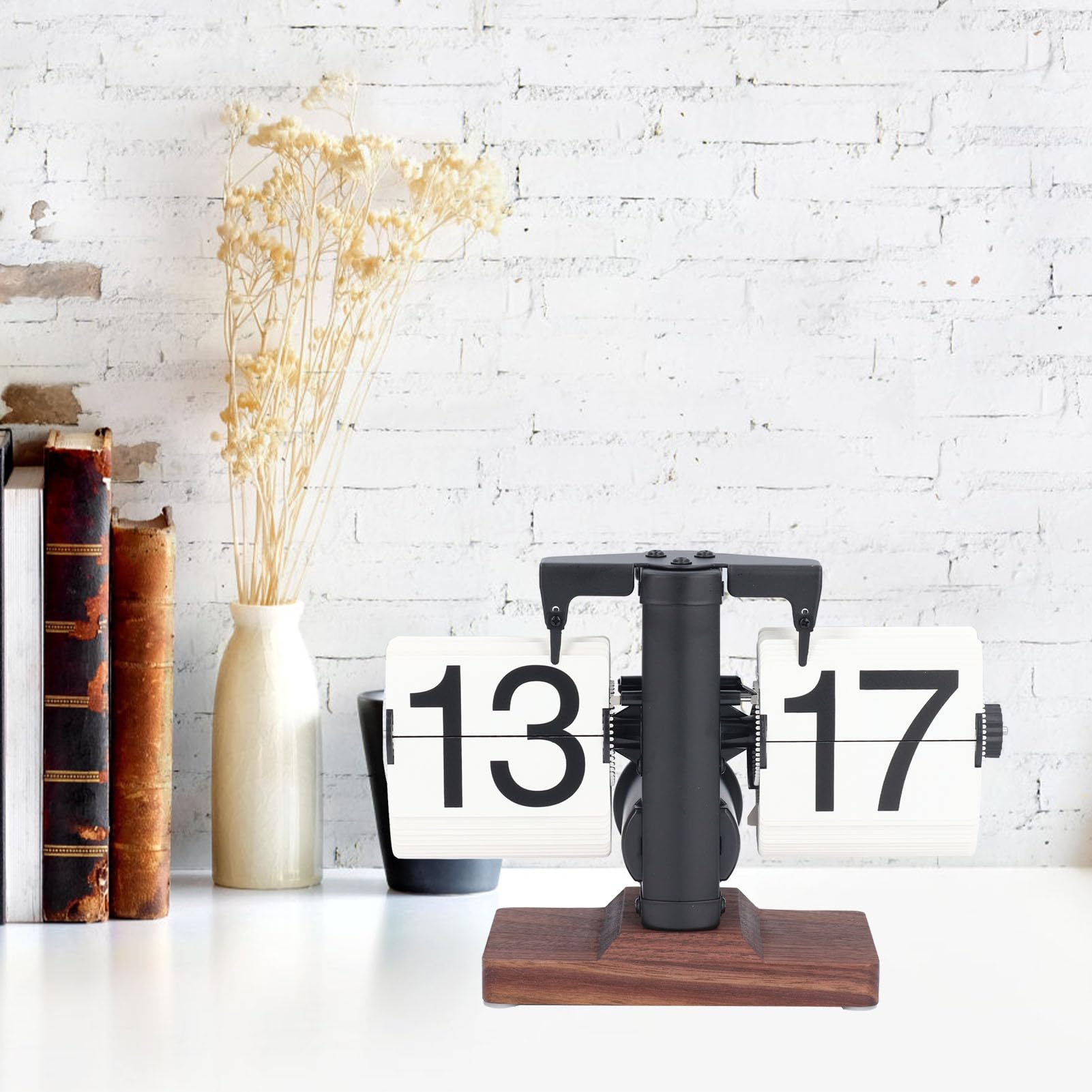 Horloge numérique rétro à Affichage Rabattable | horloge à changement automatique de page (24 h) pour la décoration du salon, du bureau, de l'école, de l'hôtel ou du café