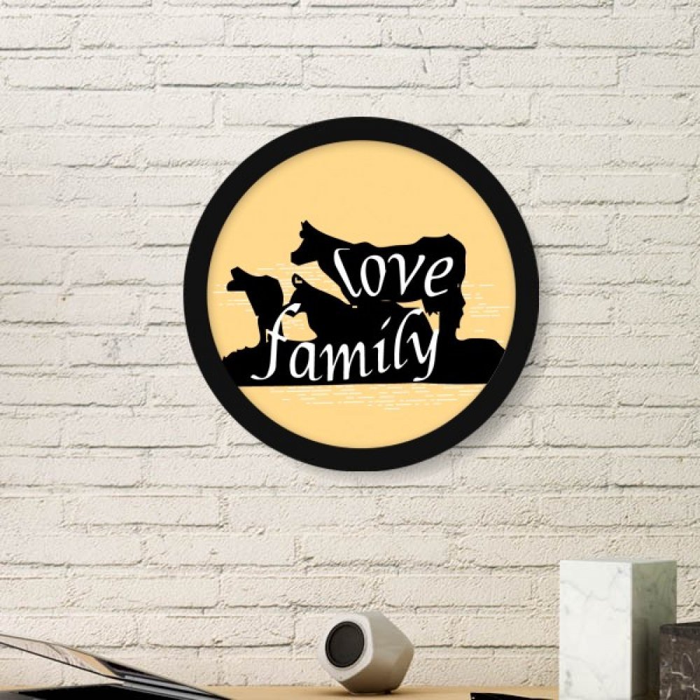Peinture hyène silhouette noire cadre rond bois pour déco murale