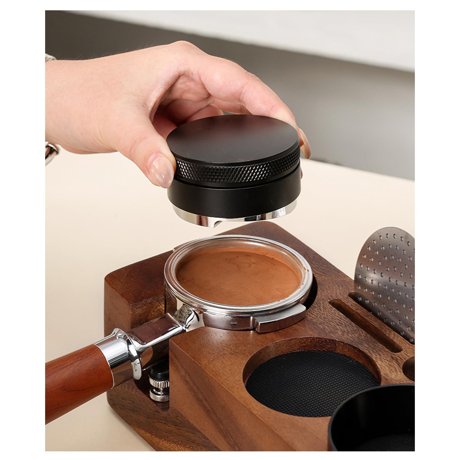 Benutzerfreundliches 58-mm-Kaffee-Presswerkzeug mit ergonomischem Holzgriff-Design, Café, Club-Ausrüstung, Kaffee-Zubehör, Holzstampfer