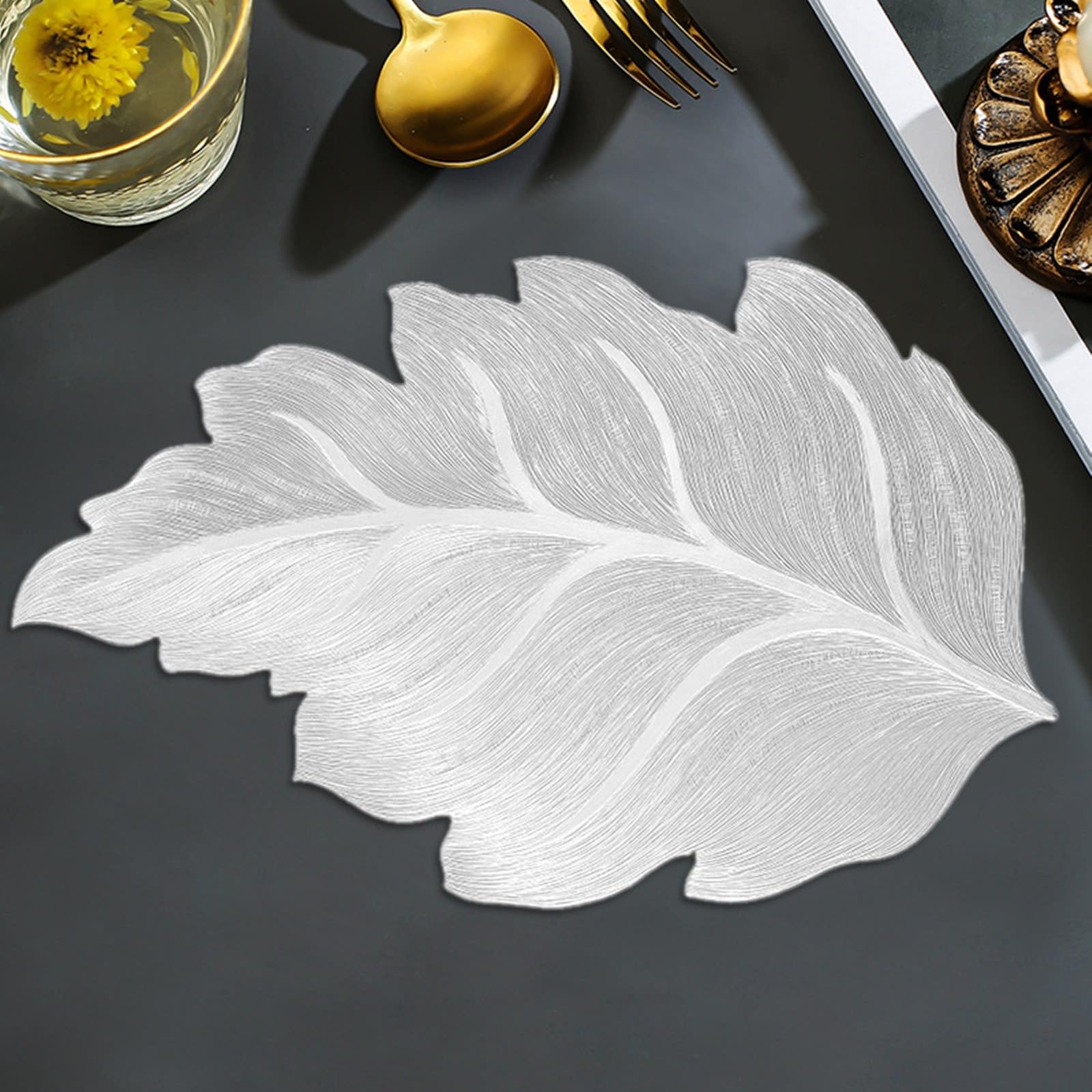 Tovaglietta all'americana in PVC a forma di foglia, 10 pezzi, argentata, decorativa, da cucina, moderna, 32 x 50 cm