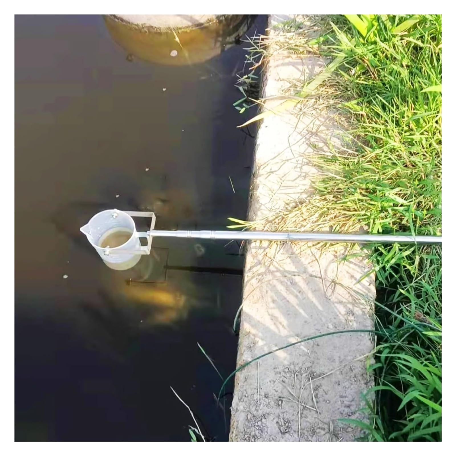 Genérico Pértiga telescópica extralarga para la Toma de muestras de Agua, Kit de muestreo de Agua de 61-150 cm con Vaso de precipitados Graduado de 1000 ml y Vasos para Lagos, Aguas residuales y anál
