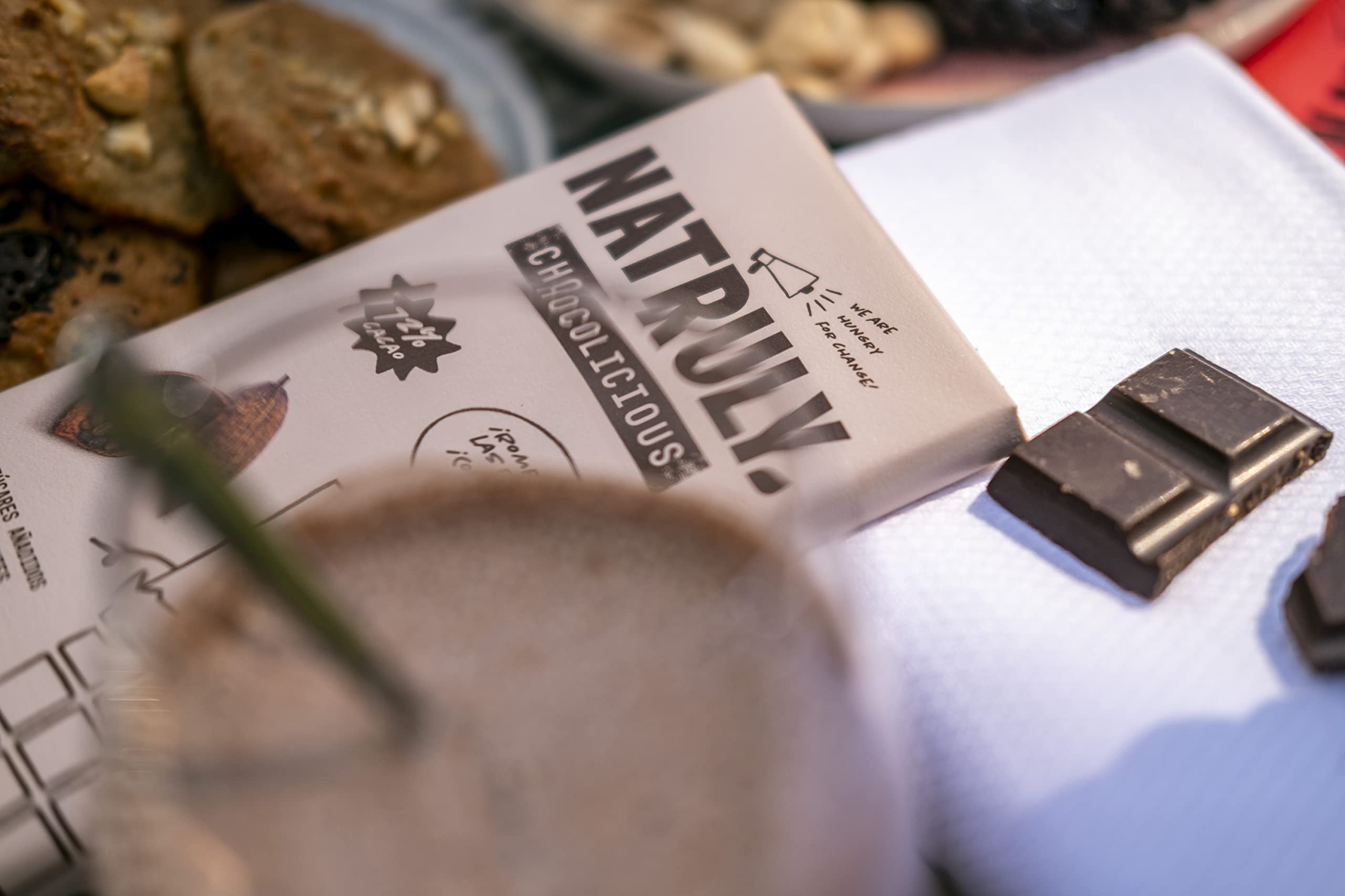 NATRULY Tableta de Chocolate Negro sin Azúcar y sin Edulcorantes con Fibra de Achicoria, sin Gluten, Chocolate 72% -Pack 12x85 g