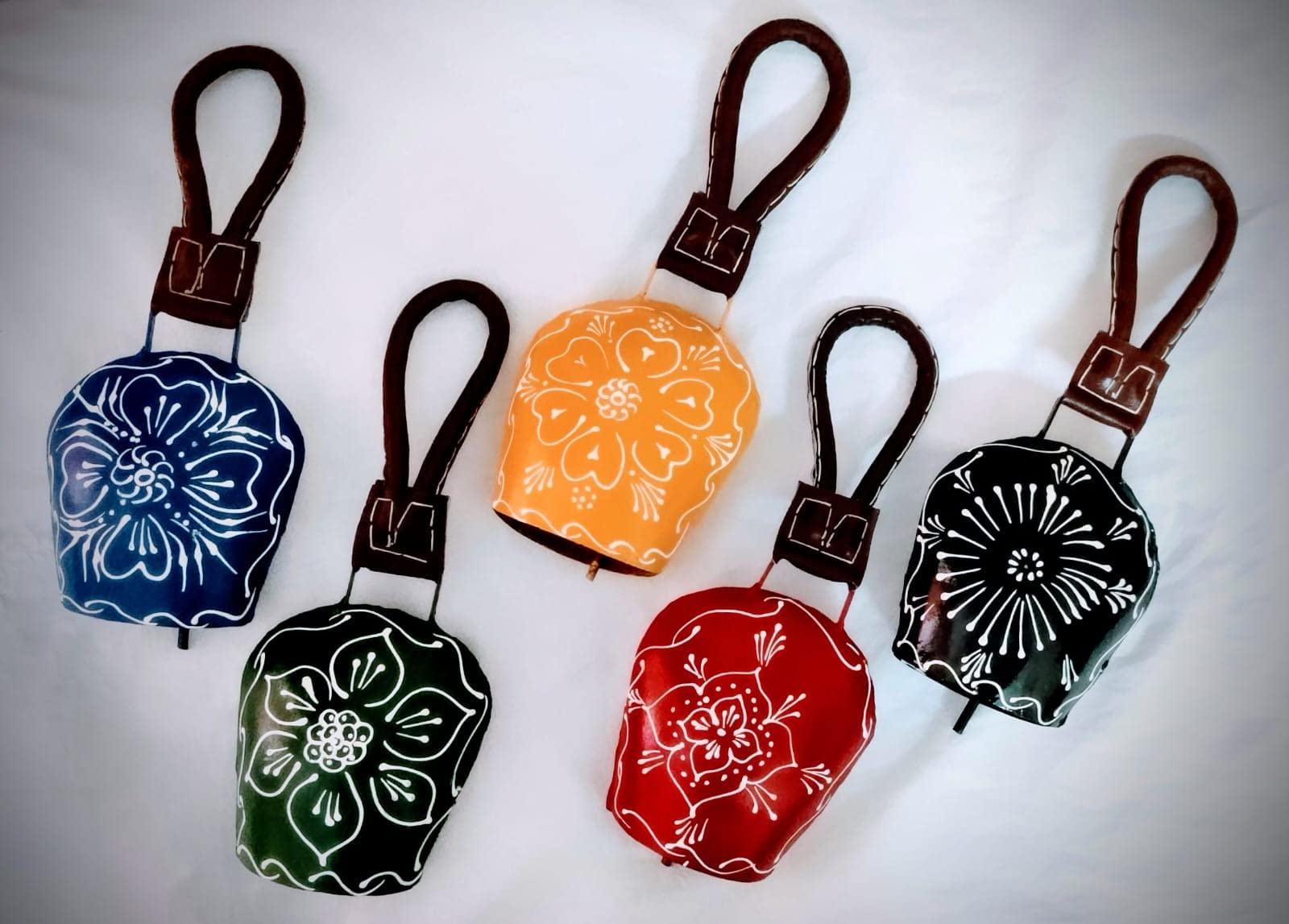 MIRAMAYEE SET OF 5 Color Bells Hand crafted Iron Bells – Door Hanging Decorative Bell Cow Bell - Decorative Wall Hanging - Home Wall Décor - Indoor & Outdoor Decoration –6 Inches.