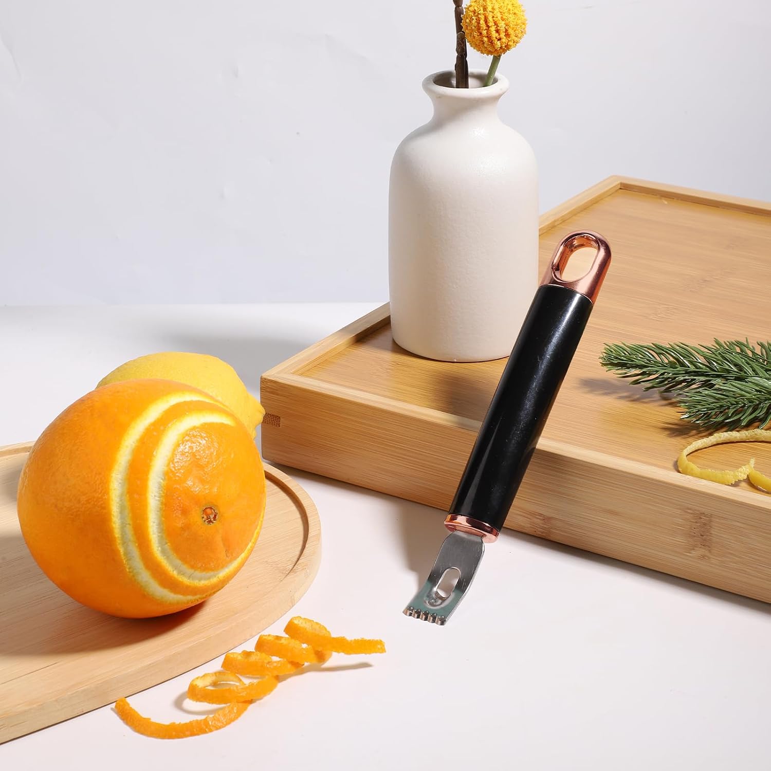 Stainless Steel Channel Knife, Multifunctional Lemon Zester Fruit Peeler with Hanging Loop Lemon Twist Peeler Fruit Peeler Citrus Zester Tool for Cocktail Kitchen Home Bar (Black Gold)