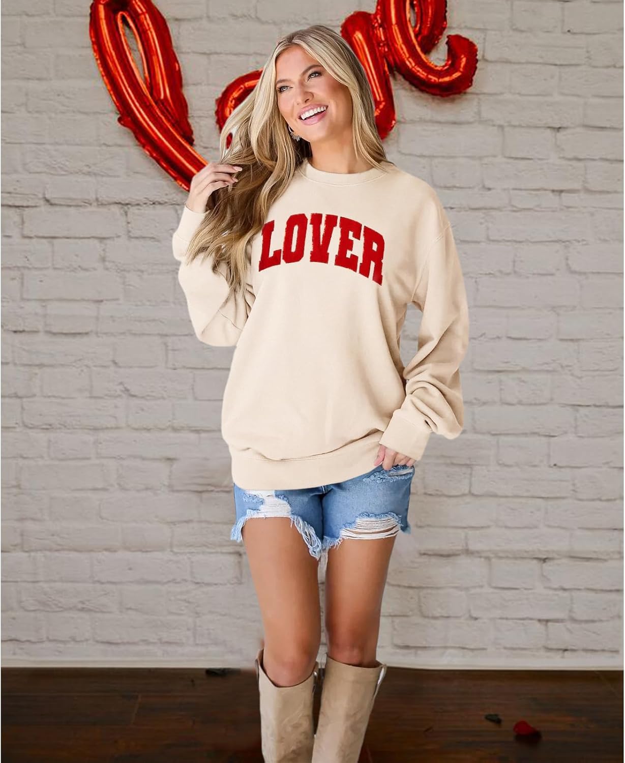 IZYJOY Women Valentine Sweatshirt Glitter LOVER Letter Chenille Patch Shirt Crewneck Long Sleeve Pullover Oversized Clothes - Image 2