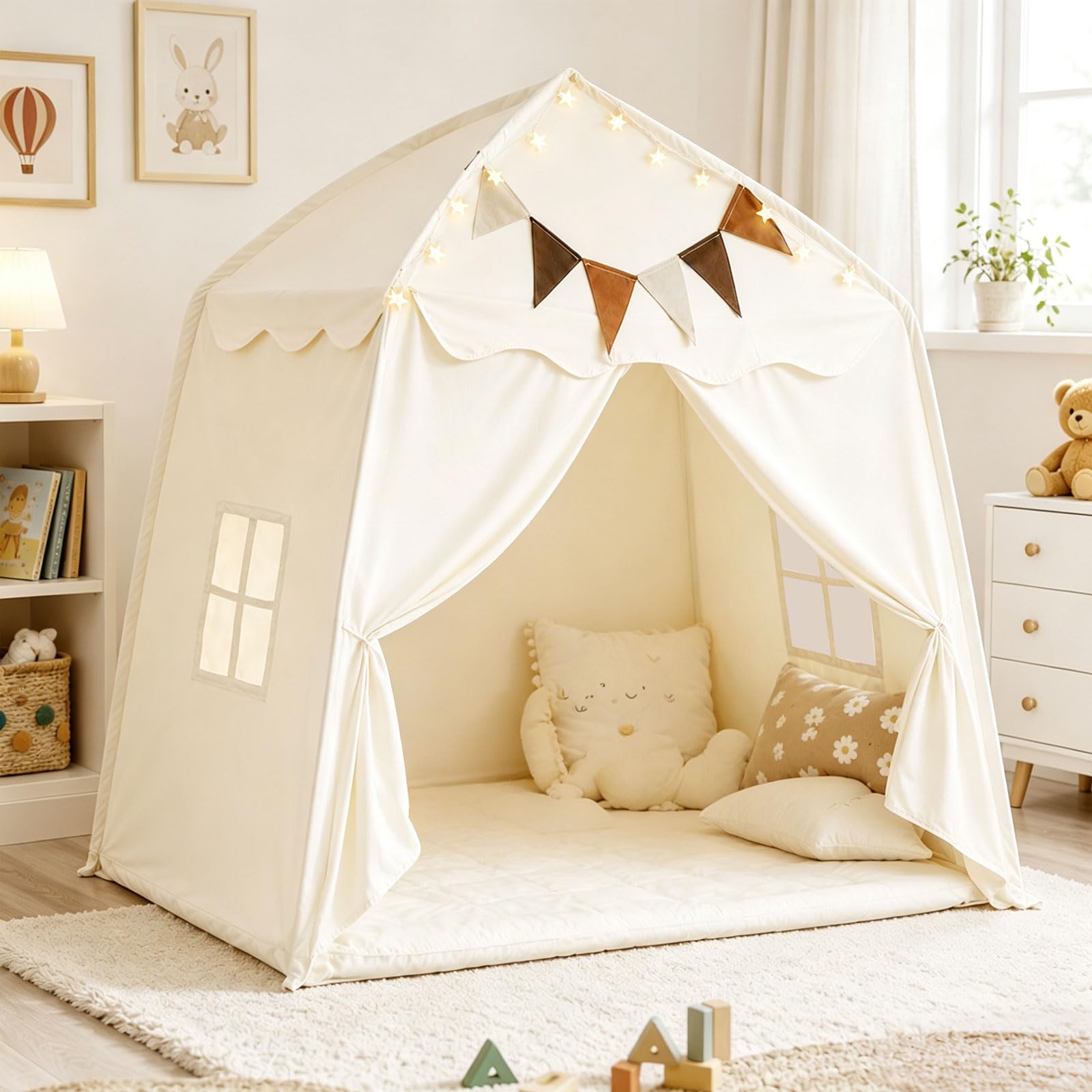 Kinderzelt Indoor, Spielzelt mit Flaggen & Lichterketten, Tipi Zelt Kinderzimmer, Spielhaus Kinder, Tragbares und Faltbares Tipi, Spielzelt Prinzessin Zelt für Mädchen Jungen (Beige)