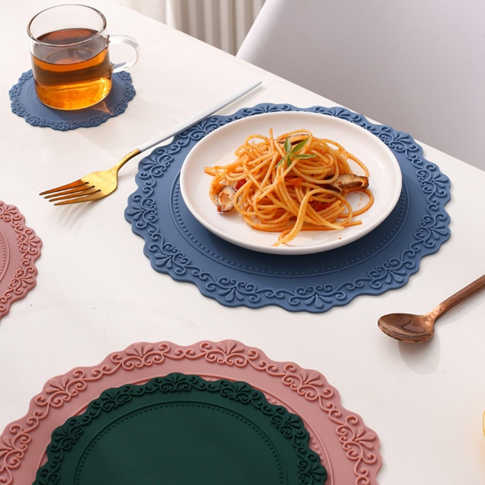 Placemat - Juego de 6 manteles individuales de 23 cm, diseño de flores, color azul marino