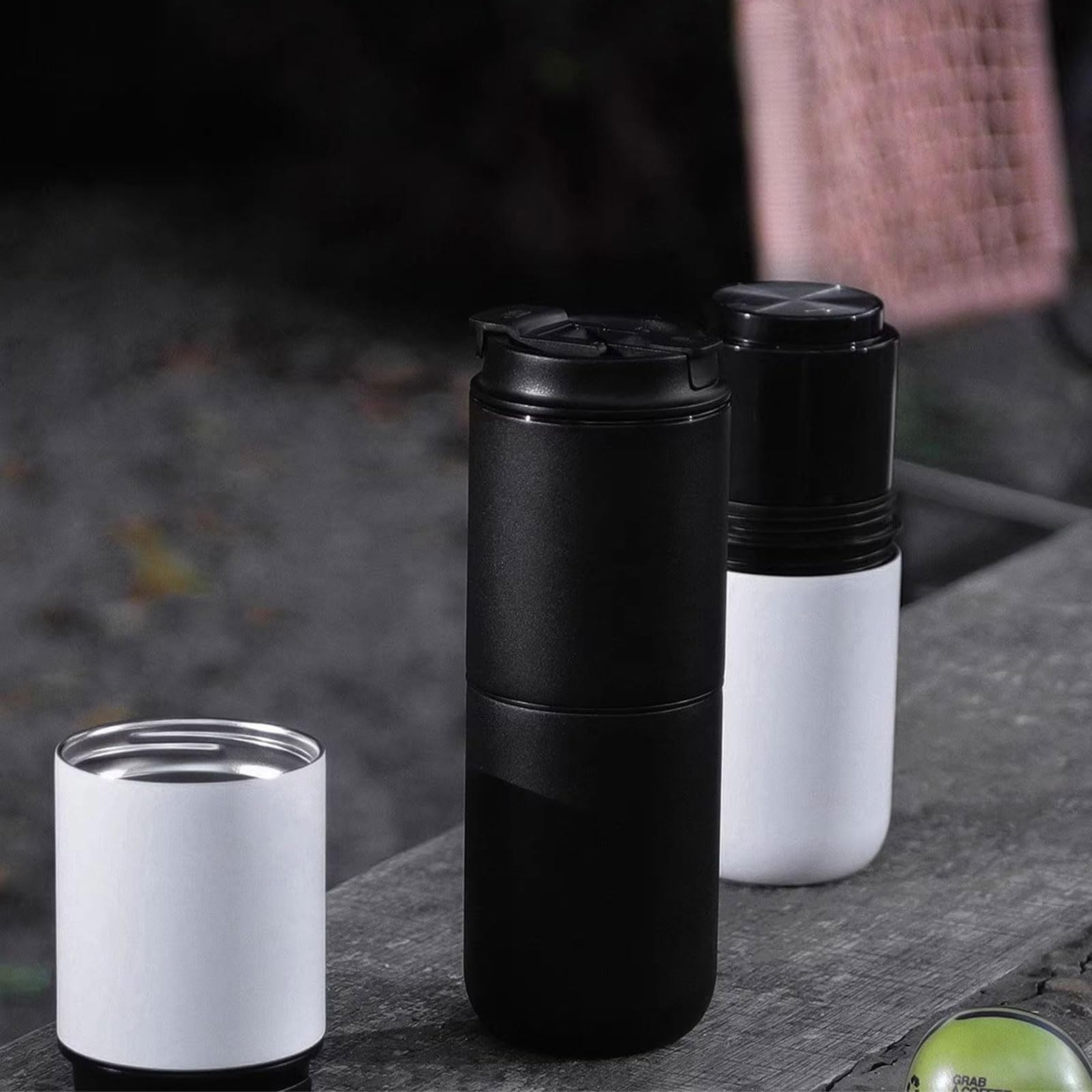 Grider De Café Électrique Portable Compact pour Le Bureau Voyage Voyage À La Maison Utilisez Le Couvercle Détachable Sertitrage Café Portable