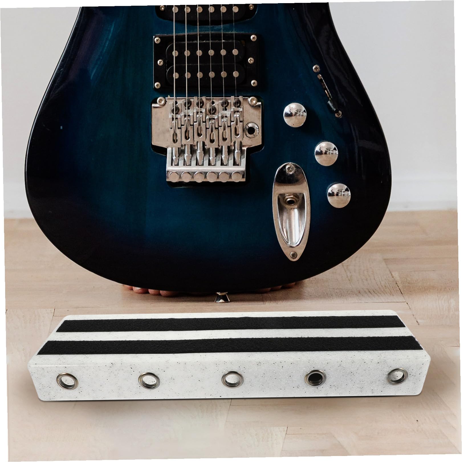 Pedalera Diseño Confiable y Material Pe Blanco de Efectos para Guitarra Eléctrica para Uso Seguro y Organizado en Actuaciones Musicales