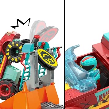 MEGA Hot Wheels Monster Trucks Building Toy, Demo Derby Extreme Trick Course with 151 Pieces, 1 Micro Action Figure Driver, Red, Kids Age 5+ Years