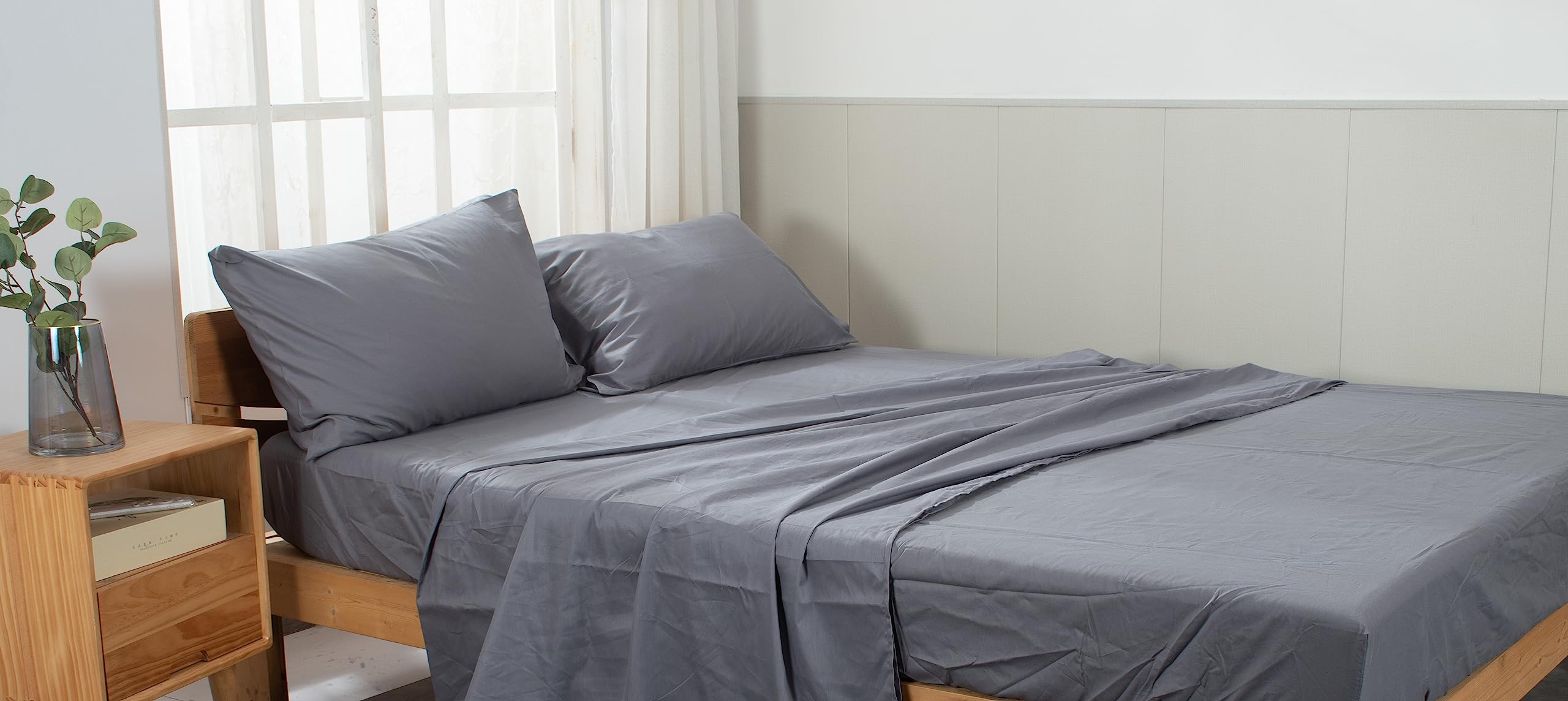 Queen Size Bed Sheets Set 4-Piece Bedding Set 100% Cotton Comfortable