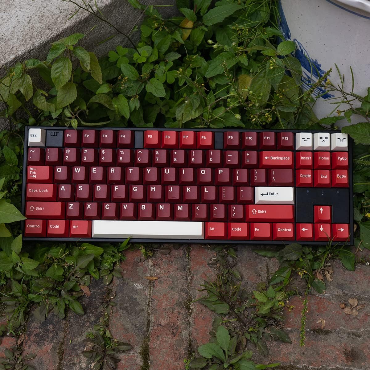 mintcaps PBT Keycaps Set 173 Keys Cherry Profile Doubleshot Custom Keyboard Red Keycaps ISO ANSI for Cherry MX 60% 65% 70% 75% 95% Mechanical Keyboards