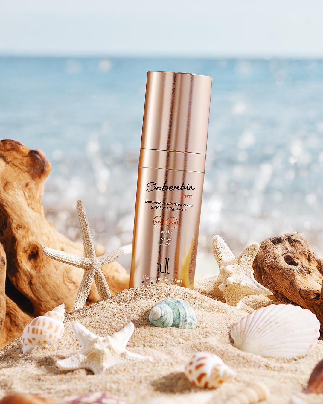 Soberbia Sun SPF 50+ Unapologetic Luxury – Crema Antiedad Global y Protector Solar Facial con NAD+ y NMN | Protección UVA/UVB, Luz Azul y Polución | Tecnología Airless, 30ml