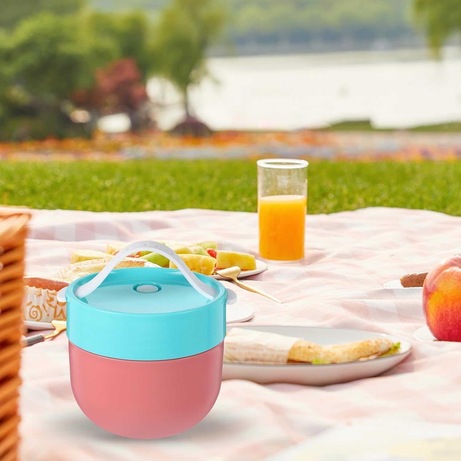 600ml Cereal Cup with Spoon, Microwave Safe Oatmeal Container Xmas