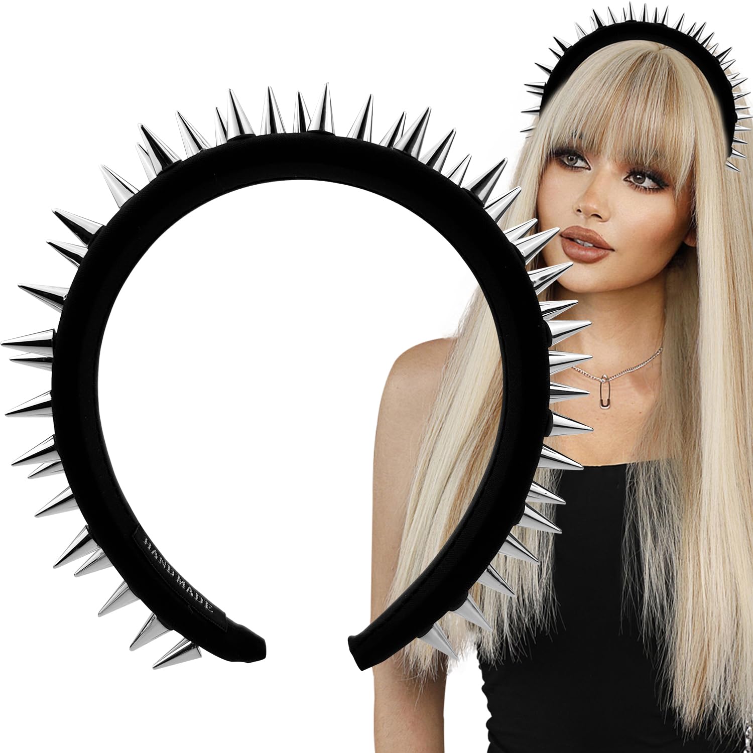 Cerchi Per Capelli Donna Del Primo Piano Che Compra Gli Accessori Svegli Dei Capelli Su Un Fondo Negozio Appendono Supporto Deposito Image99007826