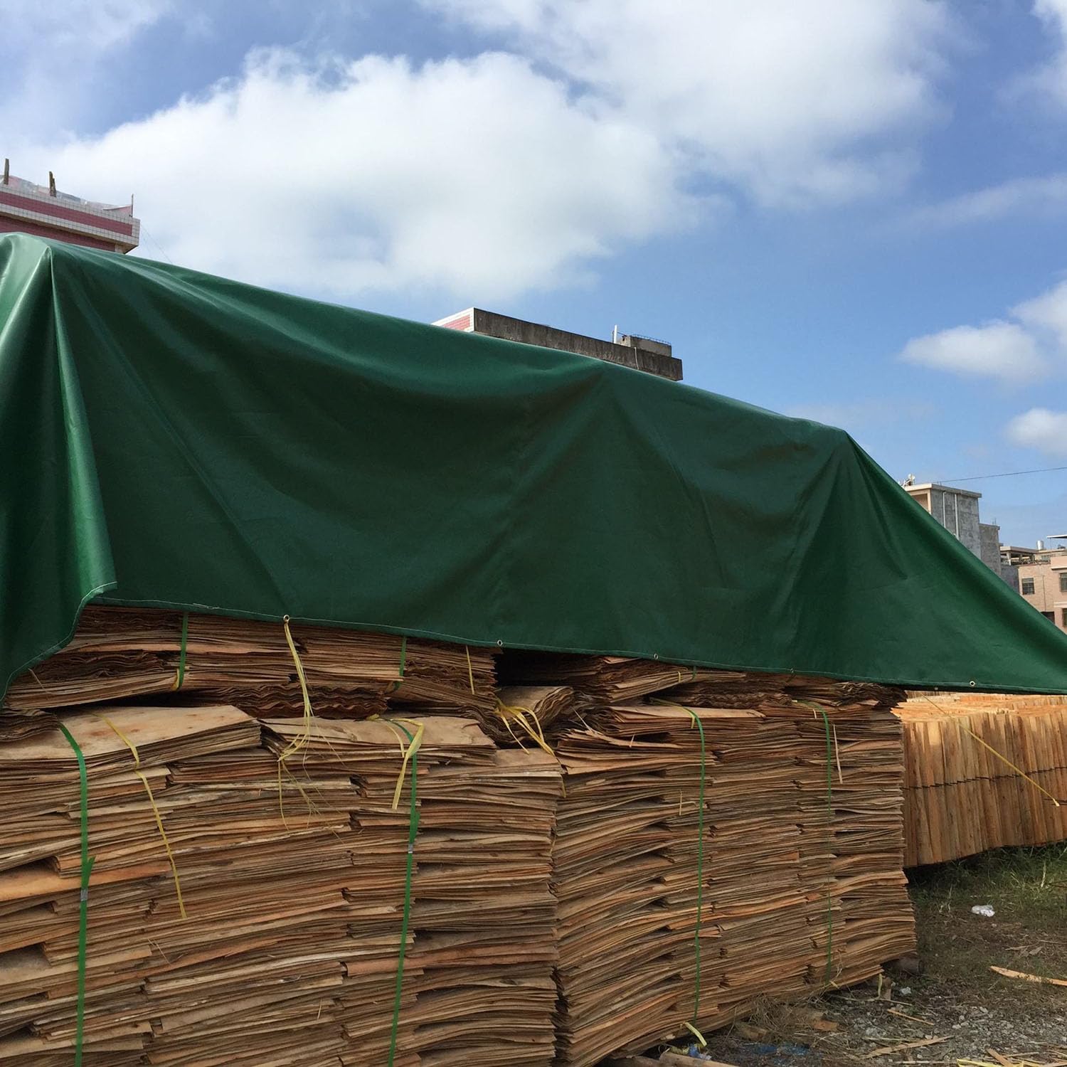 Telone 3 x 6 m verde militare/argentato impermeabile con anelli – Tessuto 130 g/m² antistrappo, resistente ai raggi UV e alla muffa – Multiuso per mobili da giardino, legno, auto