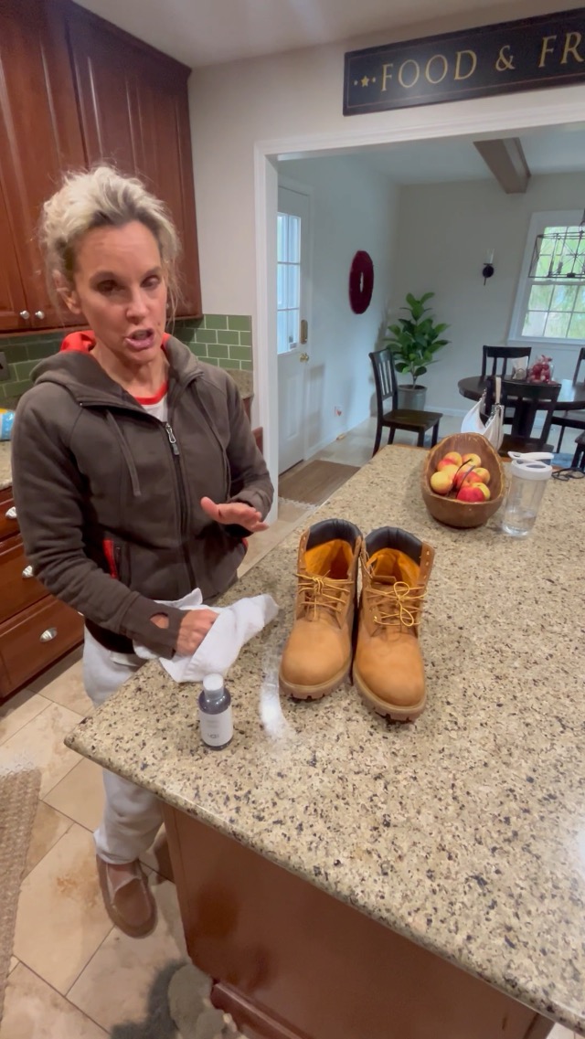 Amazon.com: UGG: Accessories