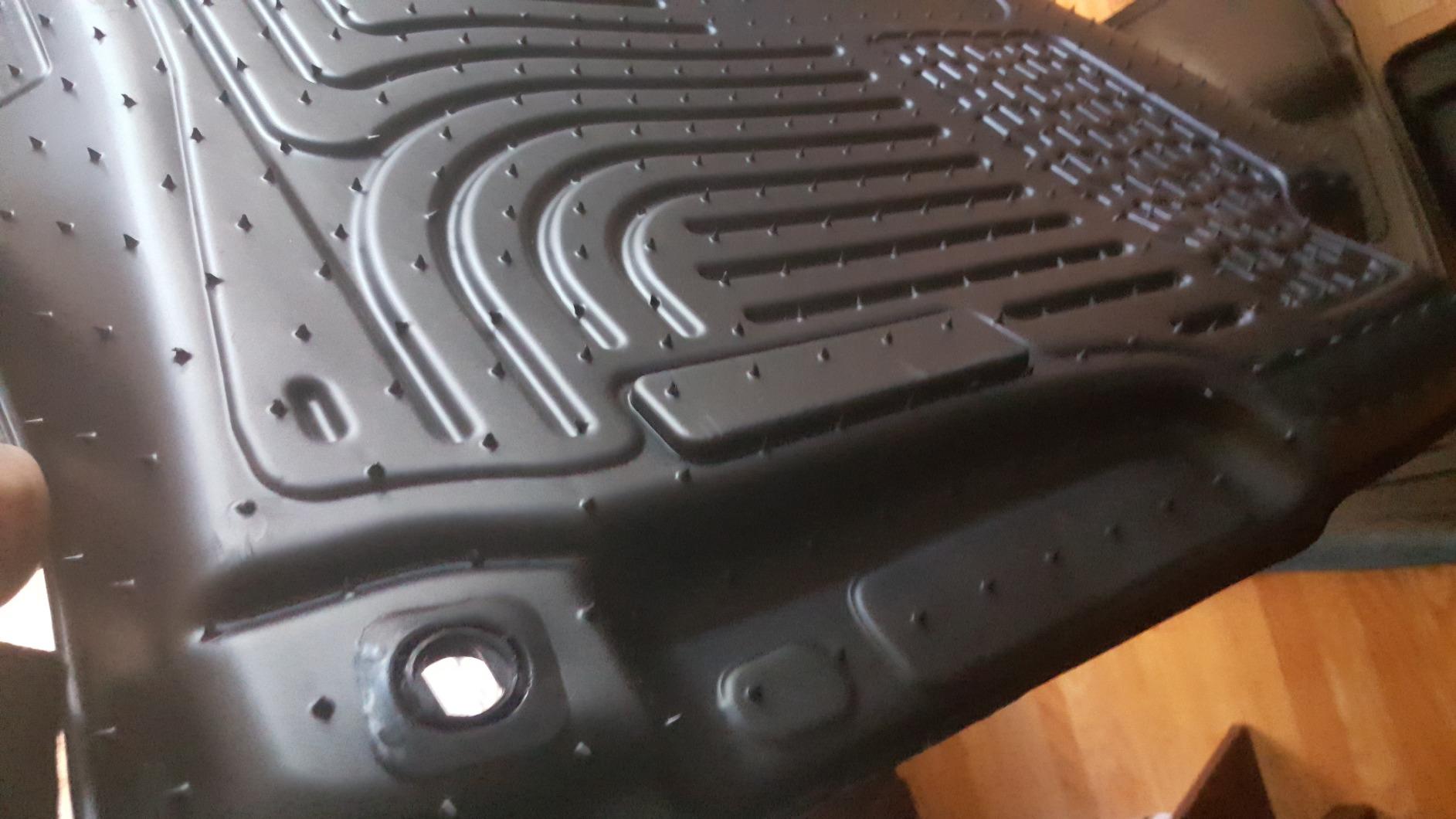 Husky Liners — Weatherbeater Fits 2013 2017 Honda