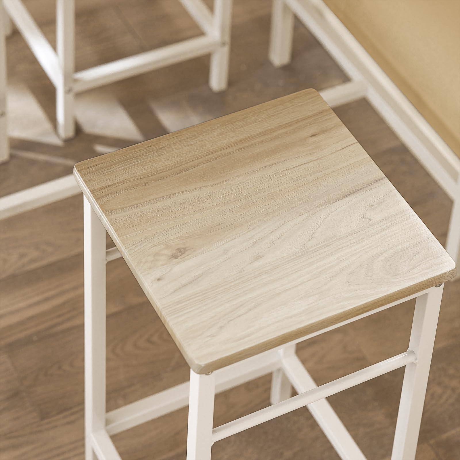 SoBuy Set de 1 Table + 4 Tabourets, Ensemble Table de Bar Bistrot + 4 Tabourets avec Repose-Pieds, Table Haute, Mange-Debout pour Salle à Manger, Cuisine, Salon, Balcon, Blanc+Naturel, OGT11-WN