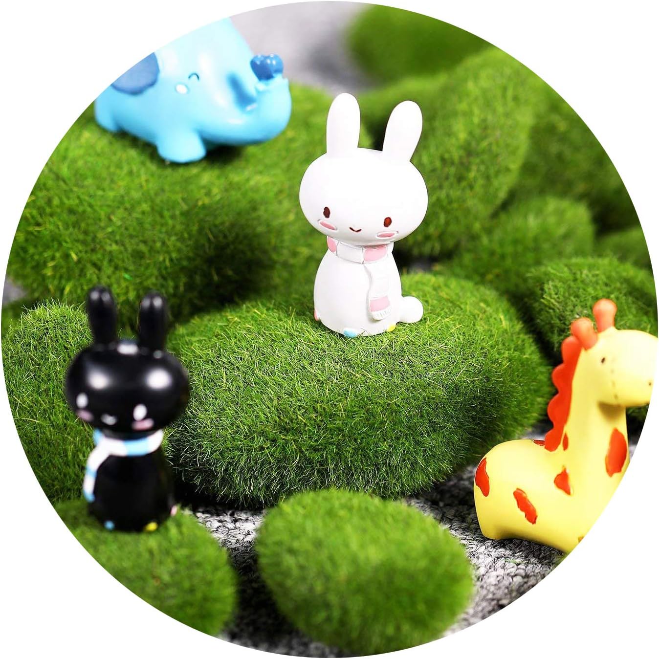 Woohome 30 PCS 3 Size Artificial Moss Rocks Decorative, Green Moss Balls, Fake Moss Decor for Floral Arrangements, Fairy Gardens and Crafting