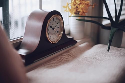 Miniatura 3 de Bulova B1929 Bulova Annette I - Reloj de mesa con campanada, Modelo B1929 | Acabado clásico en caoba | Melodía Westminster en cada hora | Funciona