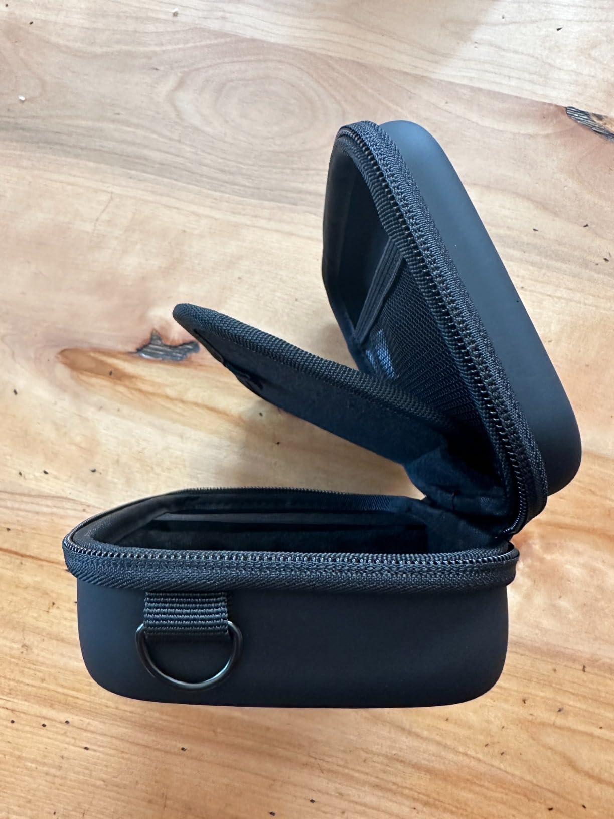 Omfattande skydd. Lågt pris att betala för att skydda en dyr enhet.