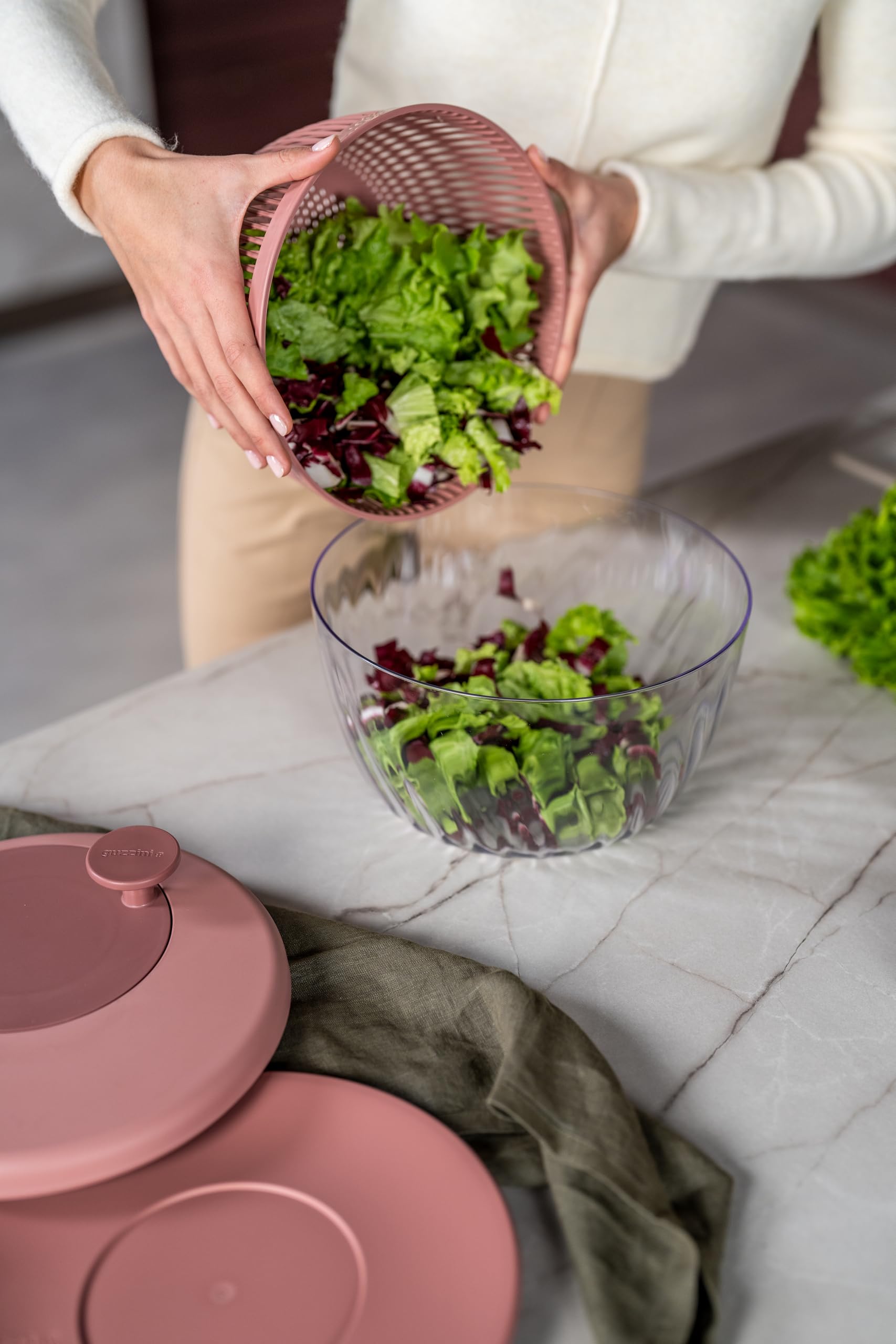 Guzzini - Spin&Store, Centrifuga Insalata con Coperchio - Made in Italy - Malva - 26 cm - 170900272