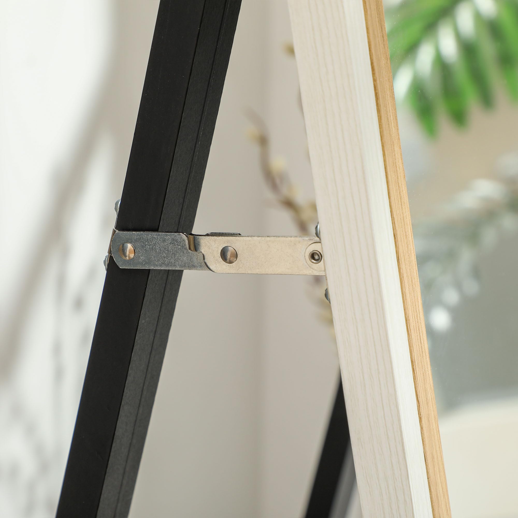 HOMCOM Specchio da pavimento completo, lunghezza 157 x 37 cm, specchio su piedistallo rettangolare con telaio in effetto legno, montaggio a pavimento, sospeso o appoggiato contro la parete, per