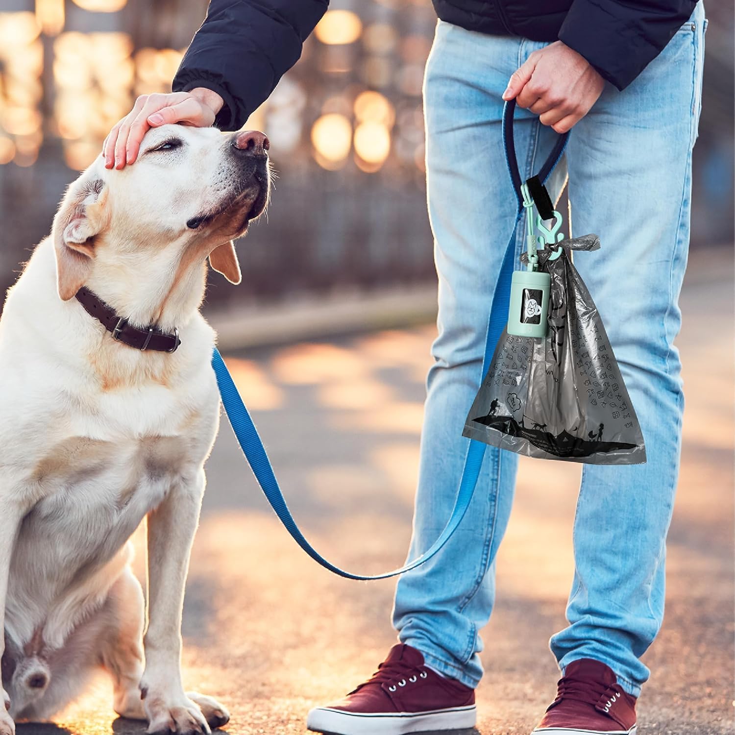 SVD.PET Hundekotbeutel Rollen, 900 Beutel mit Kotbeutelhalter, 100% Auslaufsicher, Unparfümierte Hundebeutel für Kot, Haustierkotbeutel Nachfüllrollen