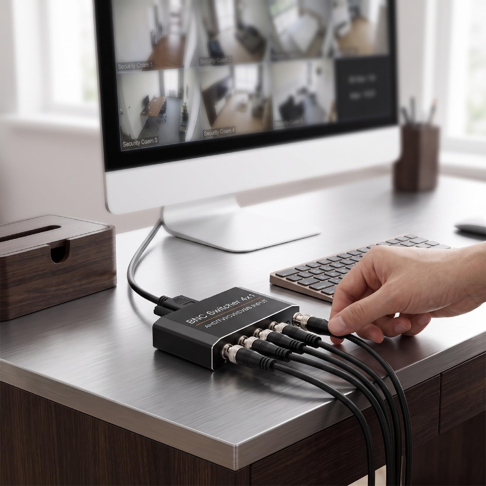 Sxhlseller 4-kanałowy BNC AHD TVI CVI CVBS na HDMI VGA 1080P