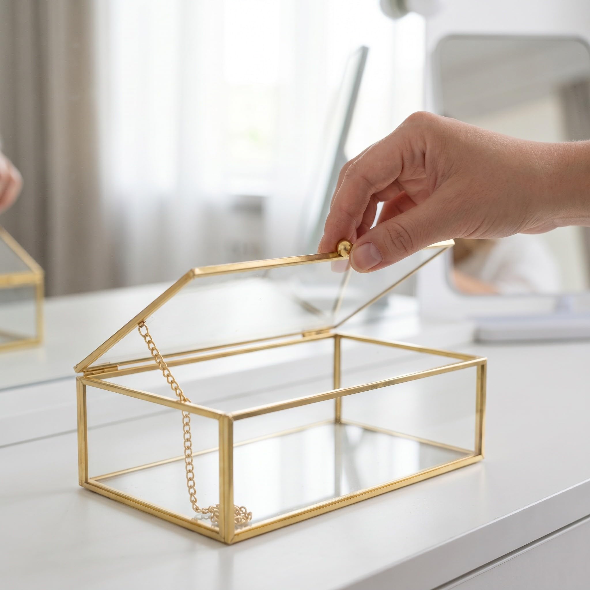 Lurrose Caja de cristal vintage para guardar recuerdos: Caja dorada para tarjetas con tapa abatible - Joyero de cristal para guardar tarjetas de boda, baratijas, fotos y más. 7,95 x 5,12 x 2,48