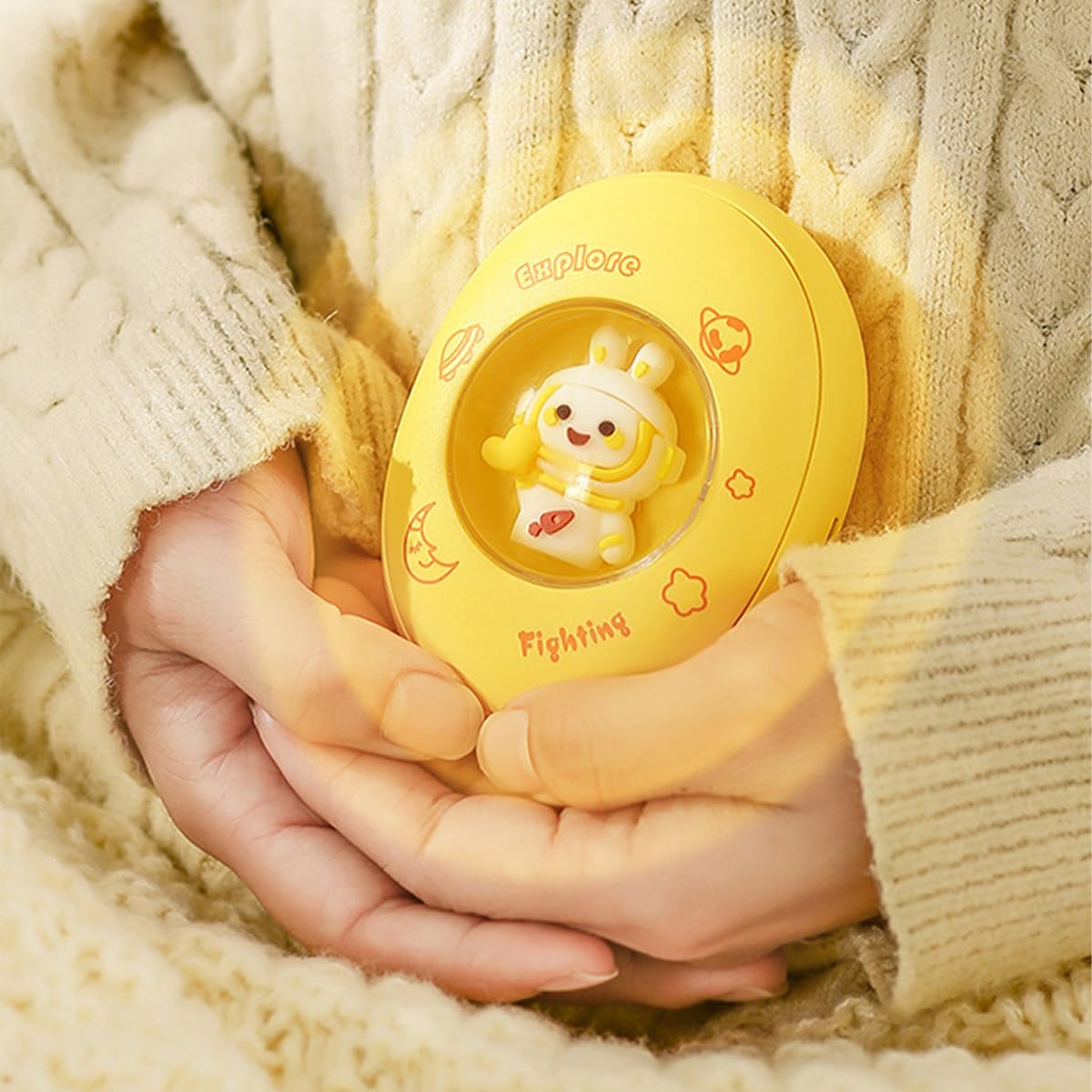 Amazon.co.jp : karonpeln 充電式カイロ 電気カイロ かわいい 宇宙飛行 Amazon.co.jp : karonpeln 充電式カイロ 電気カイロ かわいい 宇宙飛行