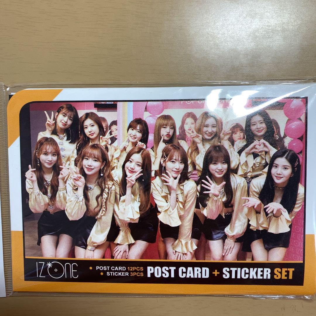 Amazon.co.jp: IZ*ONE ポストカードセット : おもちゃ