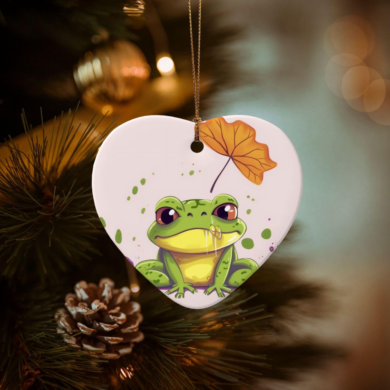 Christmas Tree Ornaments Ceramics Christmas Decorations Leaves and Frog Ornaments with Gold Ribbon Porcelain Xmas Tree Crafts Heart Shape Hanging Pendant for Christmas Tree Party Decor