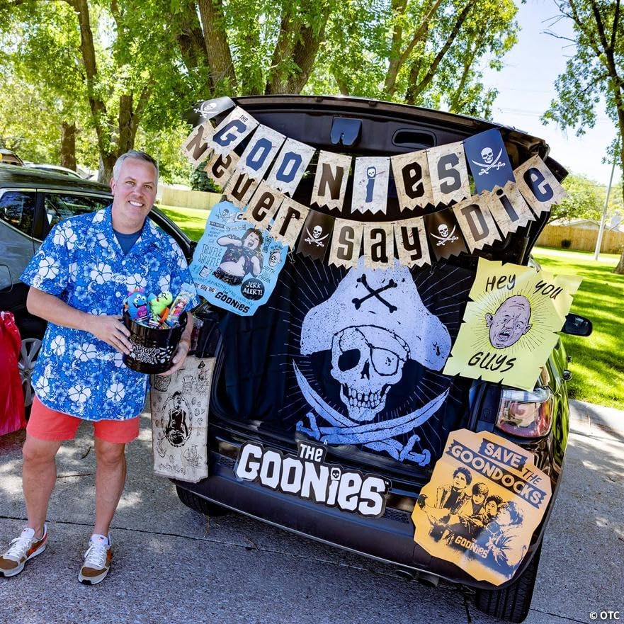 Fun Express The Goonies Pirate Adventure Trunk-or-Treat Decorating Kit - 8 Pieces