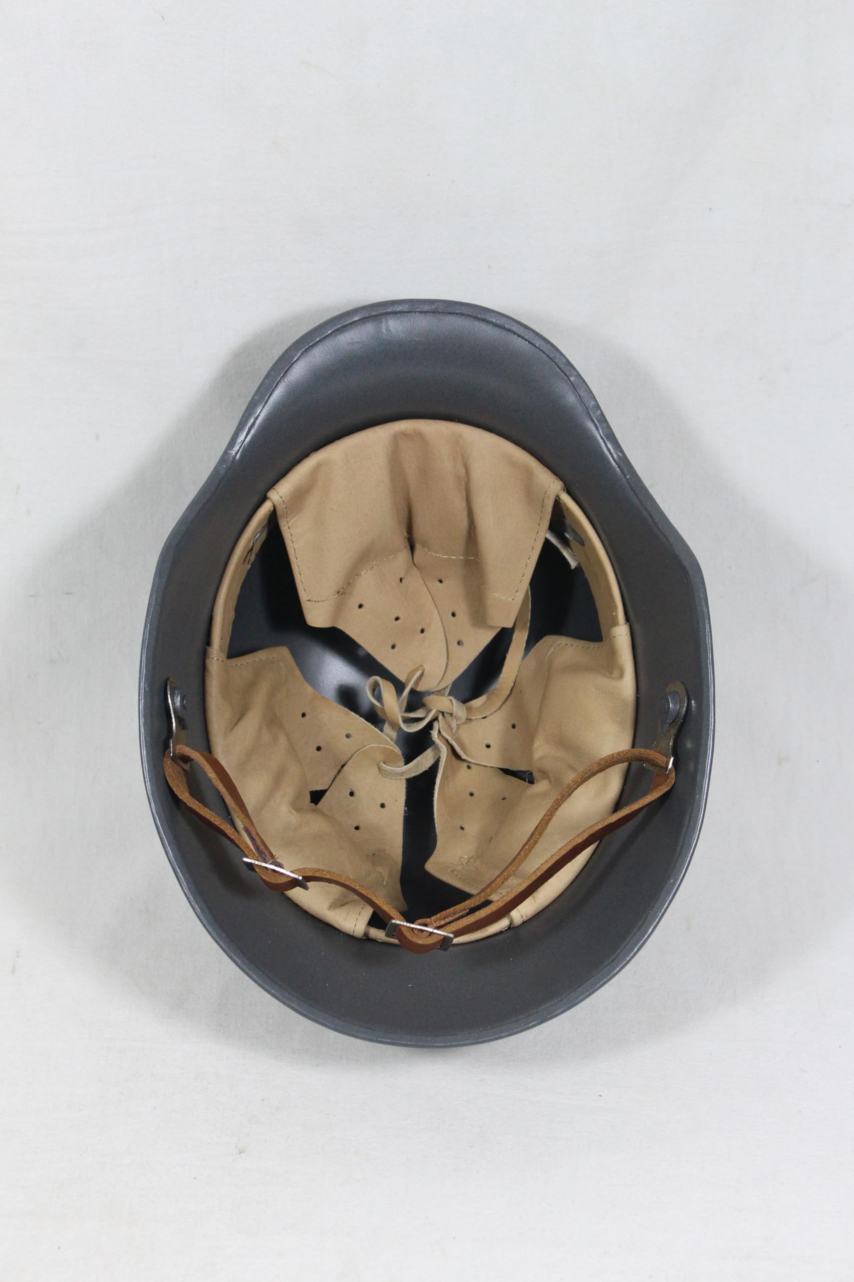 ww1,2ドイツ軍M16ヘルメットライナー実物 Amazon.com : WW1 German M16 Helmet with Liner (Silver, Large