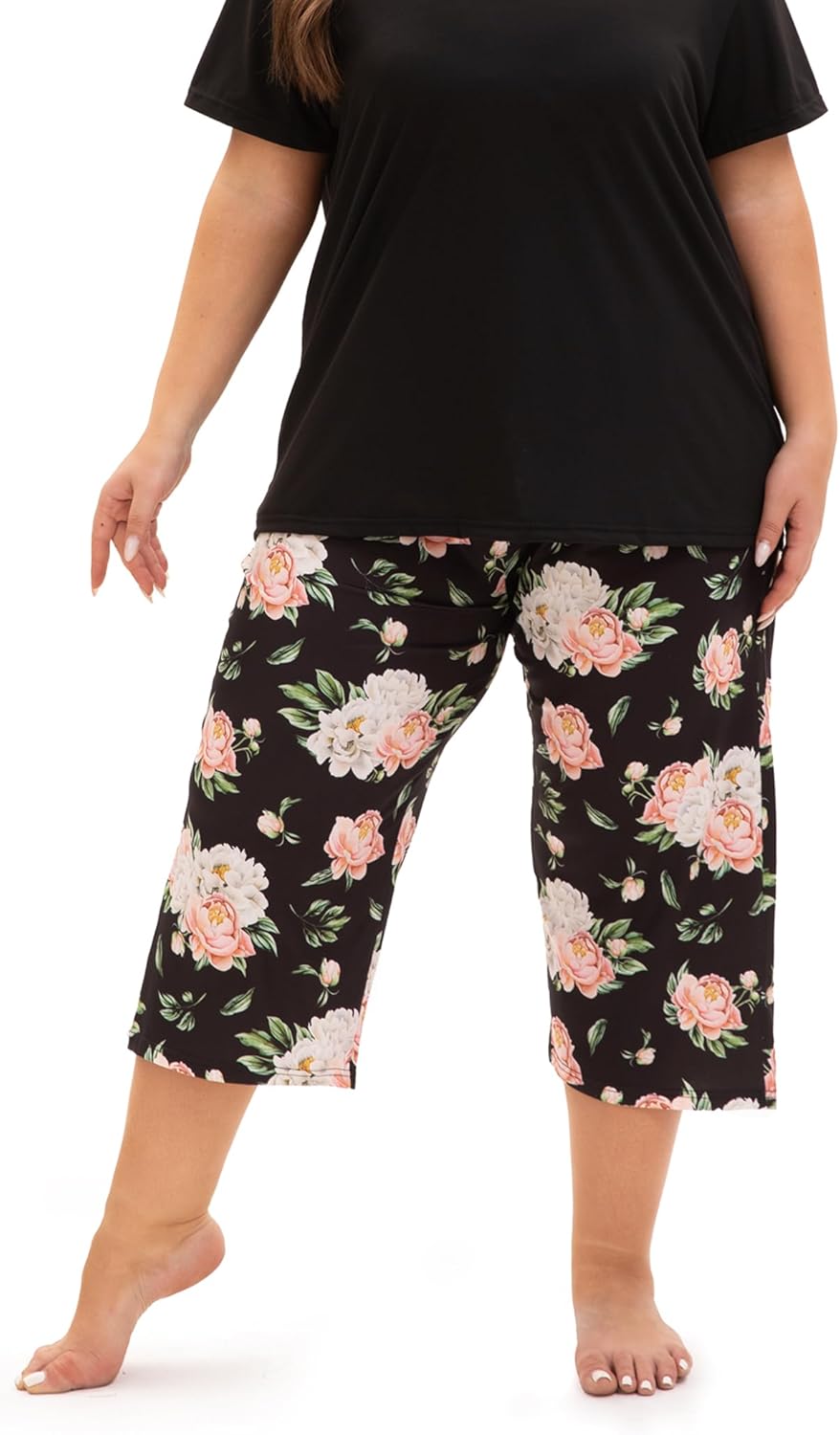 Plus Size Pajamas for Women Set, Womens Plus Size Short Sleeve V Neck Capri Pants Pajama Sets with Pockets - Image 5