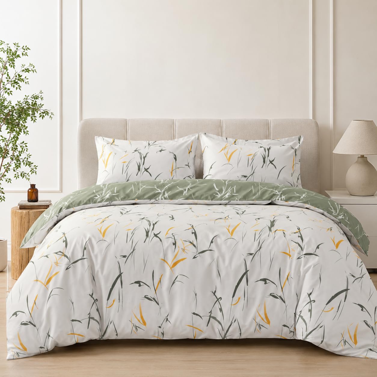 Luxurious Floral Bedding King Size Duvet Cover sets 100% Brushed Microfibre Duvet Cover Sets 3 Piece Winter Sunmmer All Season Soft Quilt Covers Easy Care, Hypoallergenic, Machine Washable โ image 1
