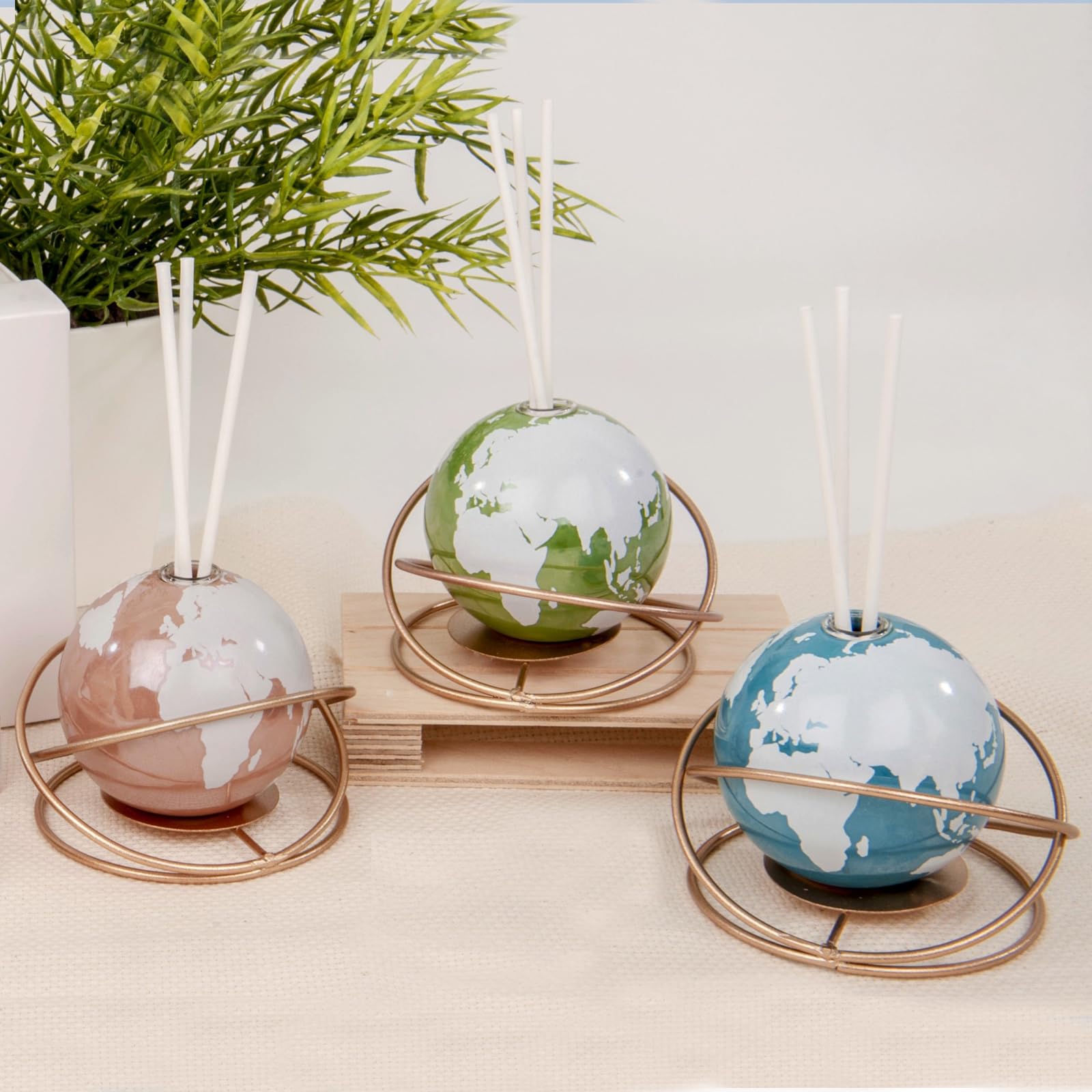 Diffuseur essence en forme de parfum pour décoration de table mariage