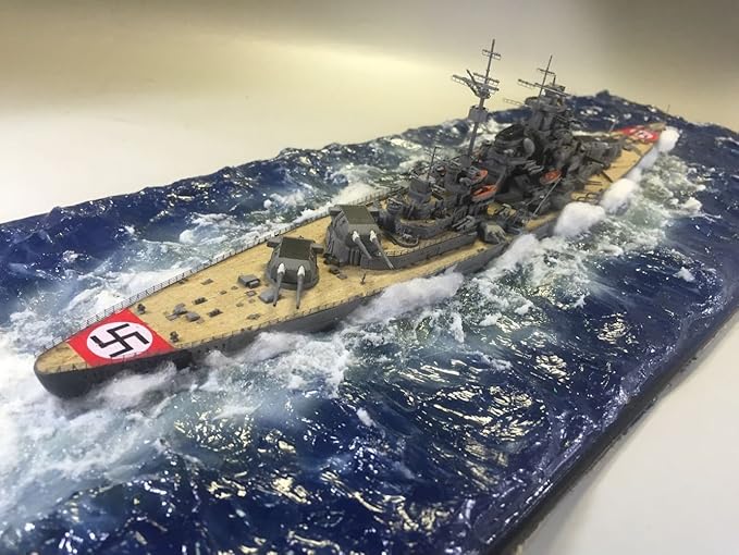 Amazon 王者堂 1 700 ドイツ 海軍 戦艦 ビスマルク プラモデル 情景ベース 完成品 波 木甲板 色分け済み Diy 手作り 塗装済 オーダーメイド 納期要確認 プラモデル 通販