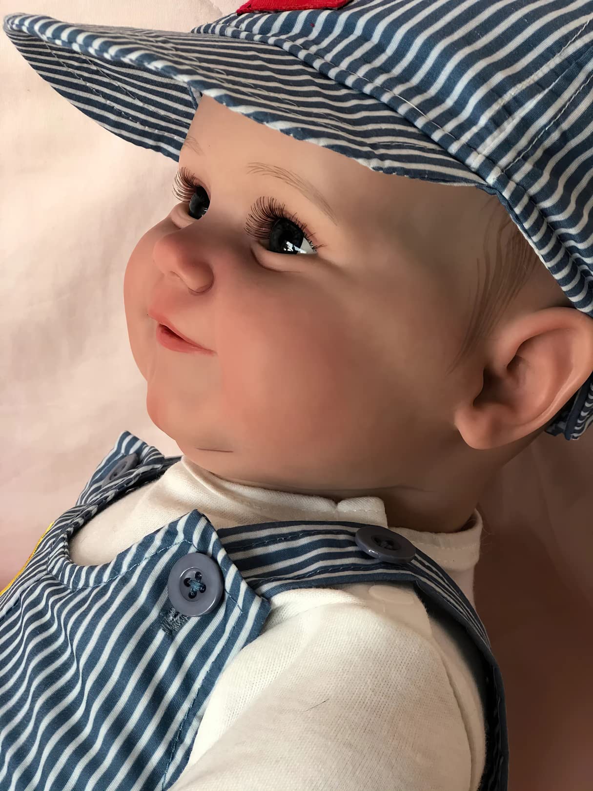 MineeQu 24 Zoll Wahres Leben Große Größe Süßes Lächeln Reborn Babypuppen mit magnetischem Schnuller Realistische Neugeborene Kleinkinder Puppen, die echt Aussehen und Sich echt anfühlen