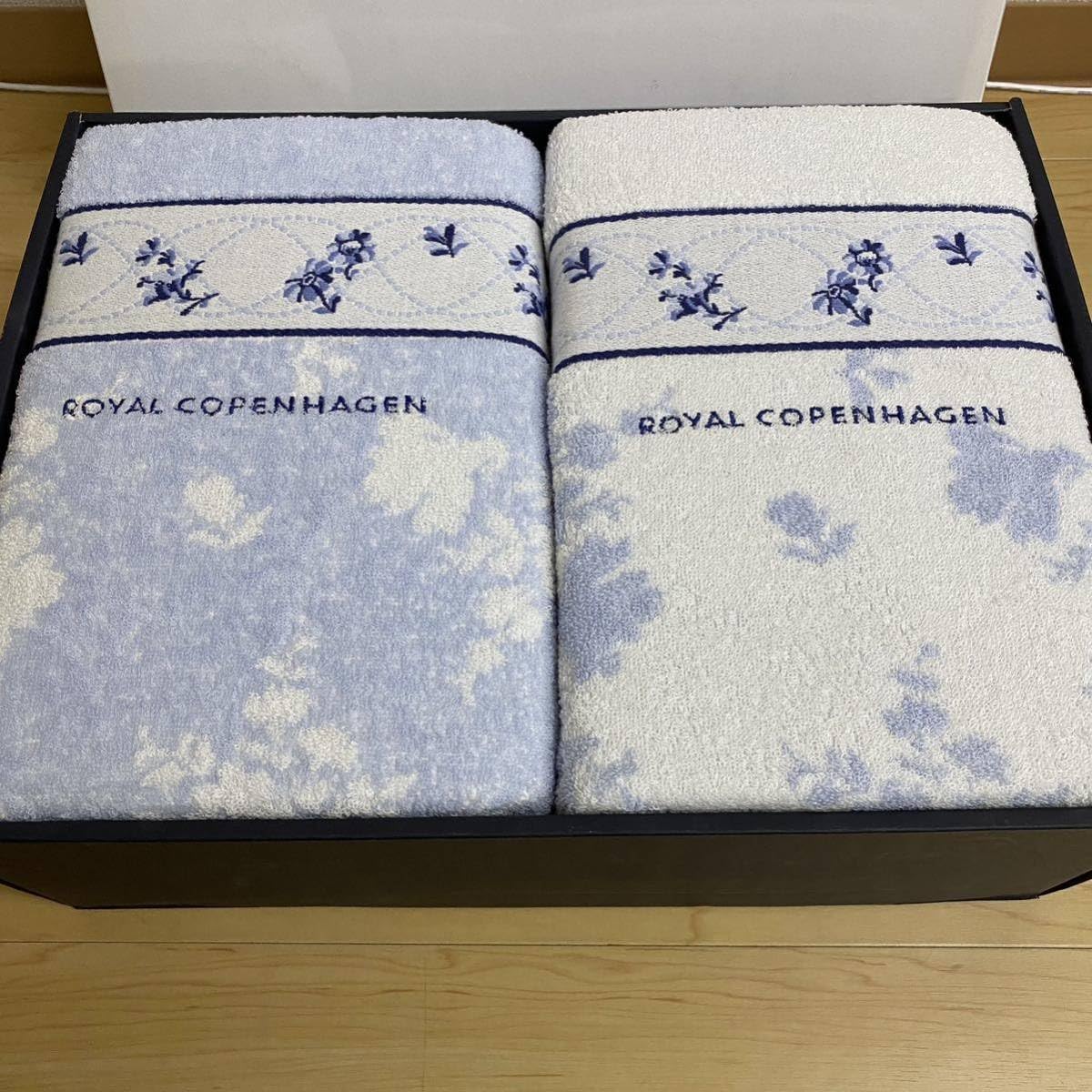 お値下げしました！ロイヤルコペンハーゲン 2枚セット Royal Copenhagen（ロイヤル コペンハーゲン） ブルー