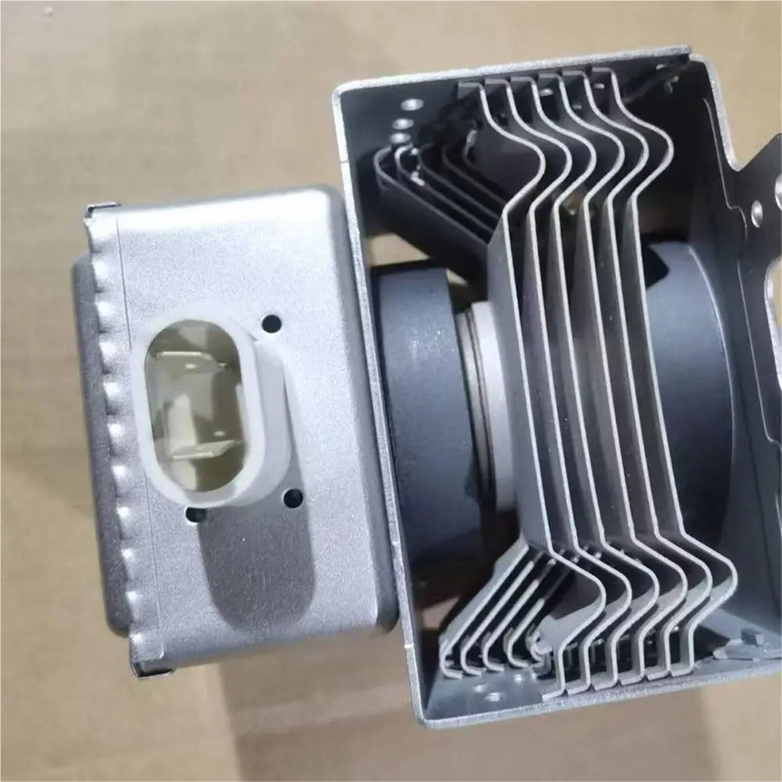 Magnetron A Microonde, Compatibile Con Panasonic, Parti Magnetron Per Forno A Microonde 2M236-M42