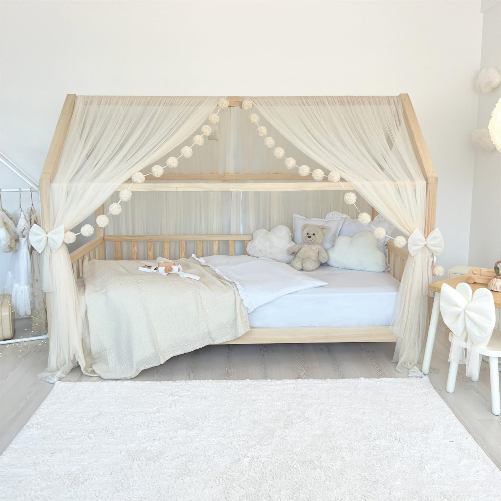 Toldo de cama estilo princesa para niñas, decoración de habitación de niños para camas Montessori, regalo de tul suave para niños pequeños (crema, 320 cm, juego de 4)