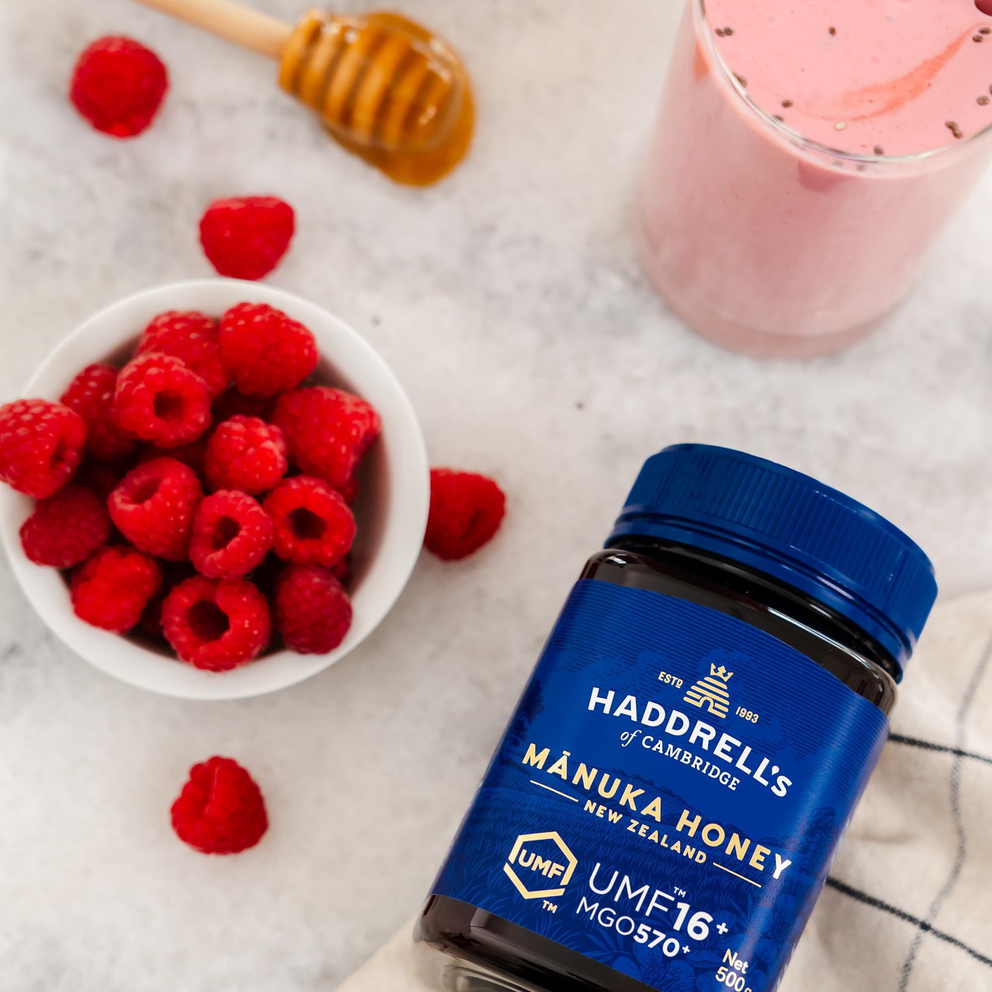 Haddrell's of Cambridge Manuka Honig 550+ MGO (UMF 16+) 1KG | roh und mit hohem MGO-Gehalt | Honig in Premium-Qualität, für Frühstück, Tee, Vorrat und Geschenkideen