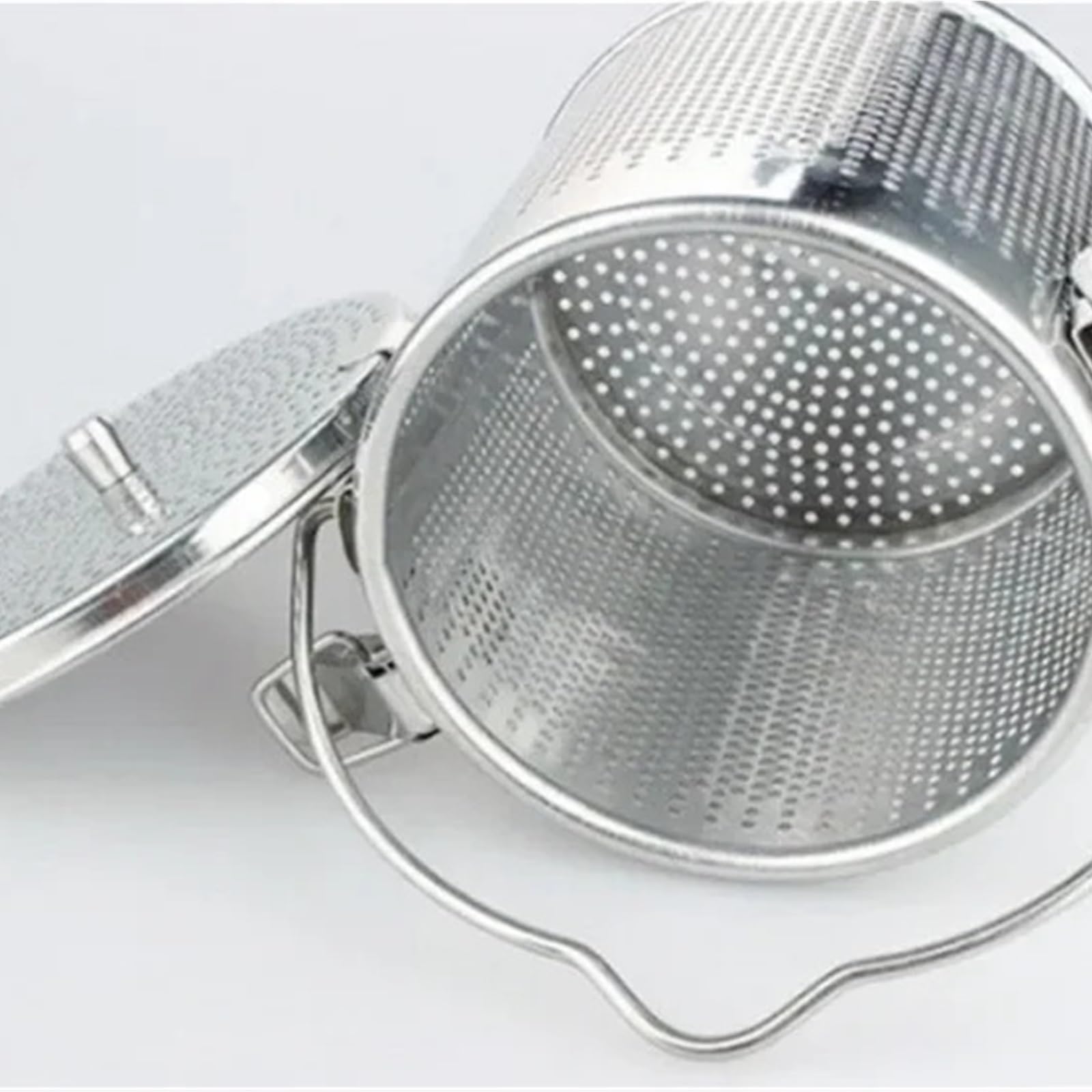 Große Siebe aus Edelstahl 304 | Gewürzbeutel, Soße, Suppe, Geschmack, Gewürzbox, Korb, Salzlake, heißer Topf, Schlackentrennsieb(5inch W12.5XH12.5cm)