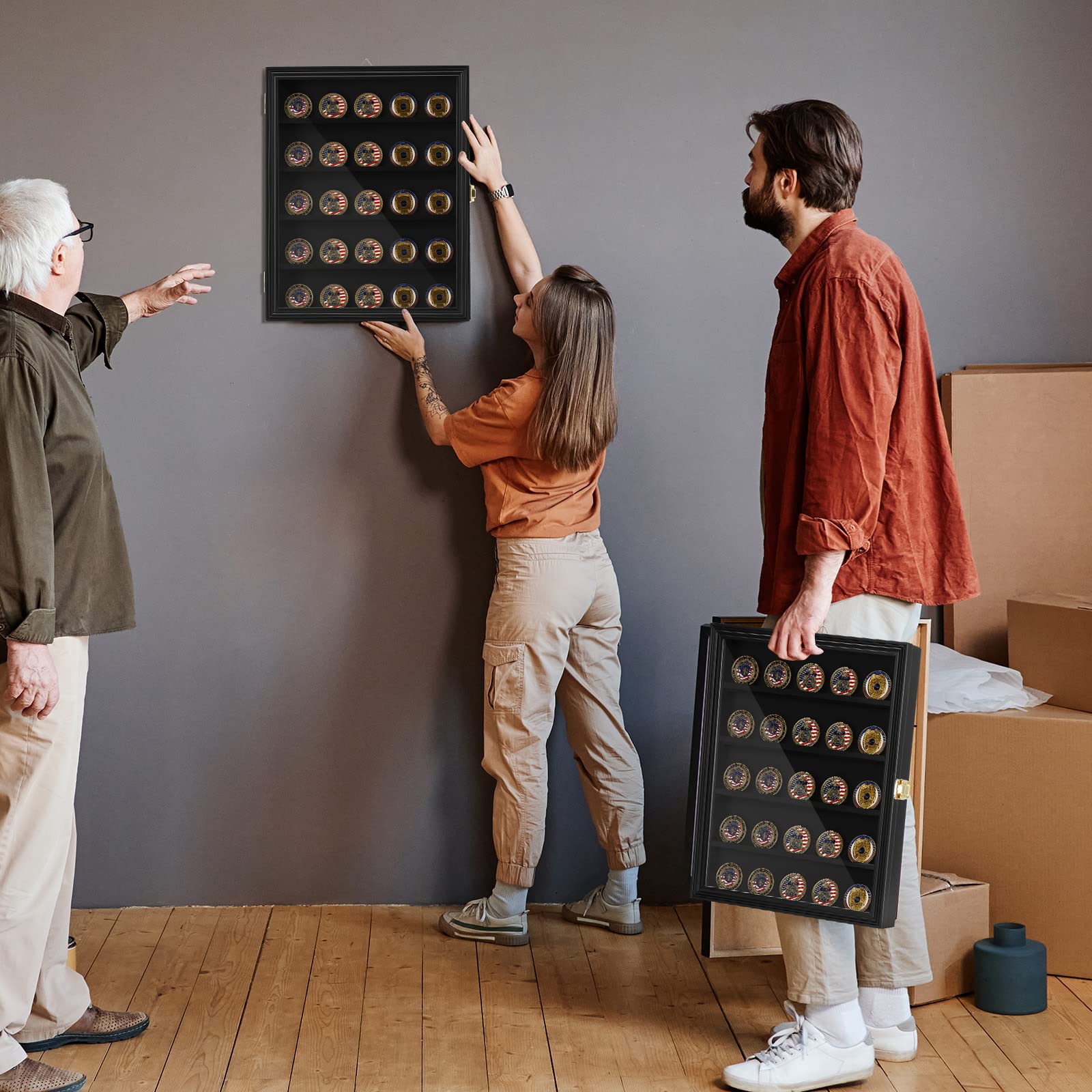 Monsiter QE Challenge Münzvitrine – Holzdisplay Mit Acrylglas, 4 Etagen, Wandhalterung, Für Sammler & Veteranen