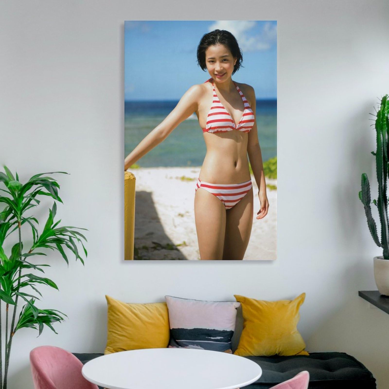 Amazon.co.jp: 広瀬すず 装飾画 Hirose Suzu Photobook 写真集 広瀬