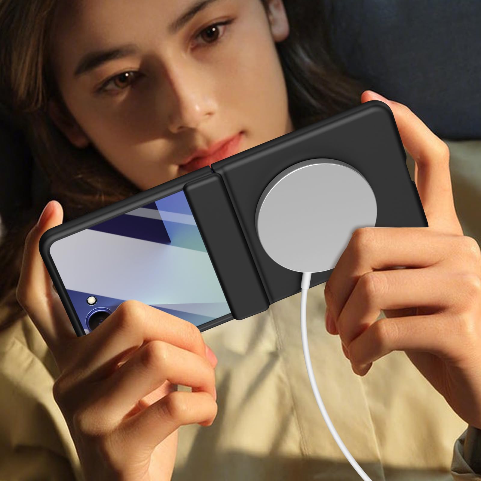 Magnetica Custodia per Samsung Galaxy Z Flip 8, Glassata Anti-Graffio